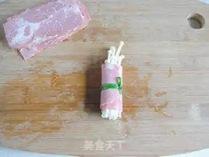 Make The golden pin bacon roll step 6