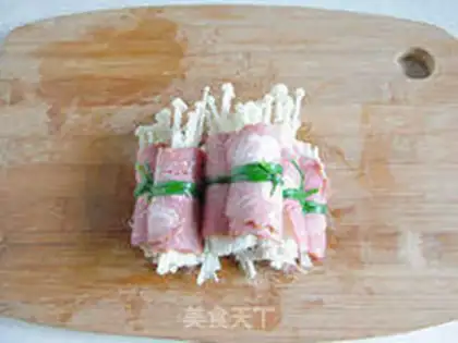Make The golden pin bacon roll step 7