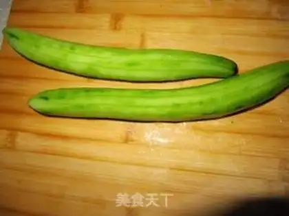 Make cucumber with a golden pin mushroom step 1