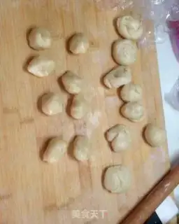 Make Cow tongue pie step 7