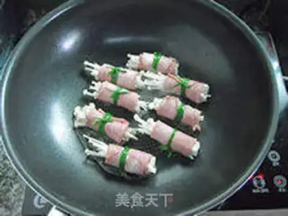 Make The golden pin bacon roll step 8