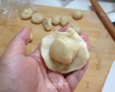 Make Cow tongue pie step 8