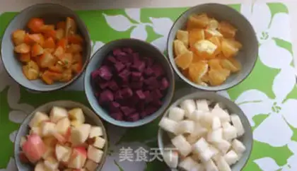 Make Homemade and delicious fruit cans step 1