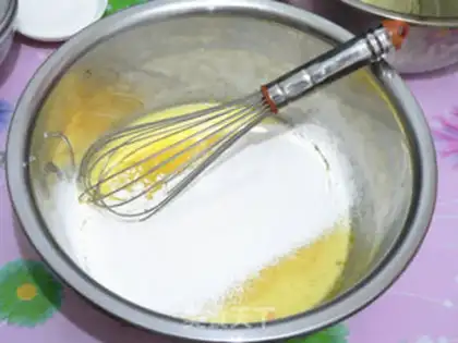 Make Butter birthday cake step 2