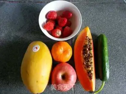 Make Fruit and vegetable salad step 0