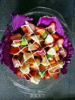 Make Fruit and vegetable salad step 4