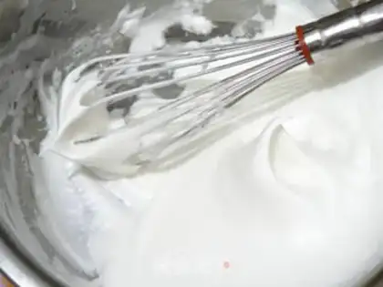 Make Butter birthday cake step 6