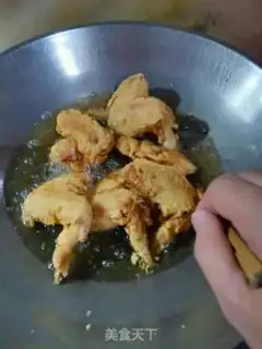 Make Garlic fried chicken wings step 6