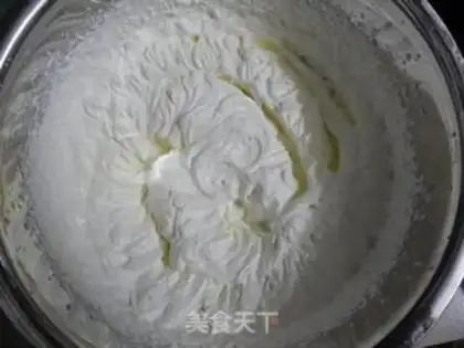 Make SpongeBobcake step 1