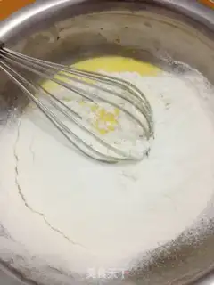 Make Yogurt cake step 6