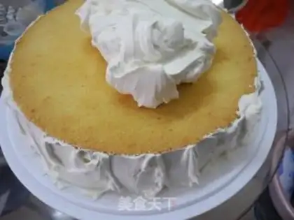 Make SpongeBobcake step 6