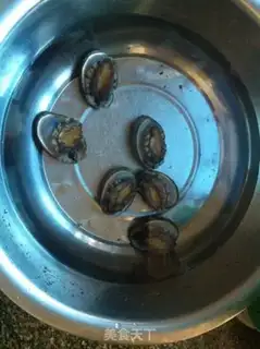 Make Garlic abalone step 0
