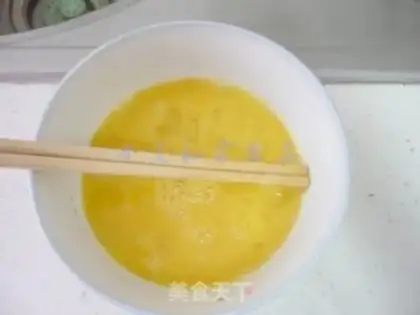 Make Tomato egg spinach noodles step 5
