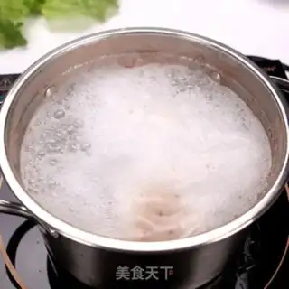Make Qi-soon Qi-swee-sweety soup step 2