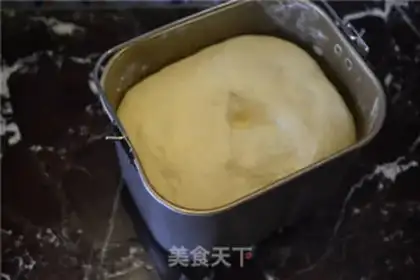 Make Seaweed pine rolls step 1