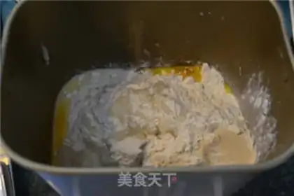 Make Seaweed pine rolls step 2