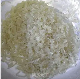 Make Spinach egg box step 2