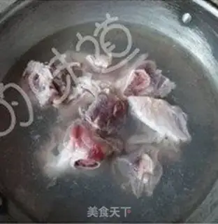 Make Lotus bone soup step 1