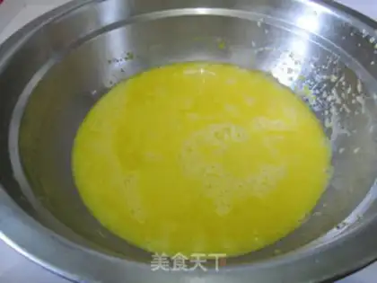 Make Rose cream cake step 1