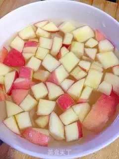 Make Easy strawberry salad step 2