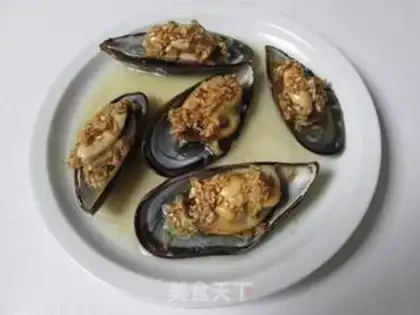 Make Garlic mussels step 7