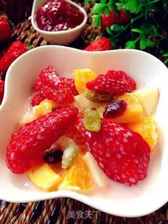 Make Easy strawberry salad step 8