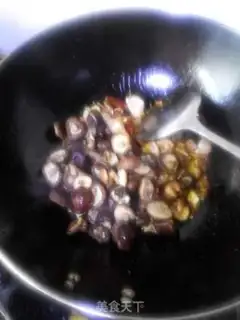 Make Spicy mushroom potatoes step 1