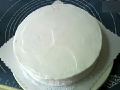 Make Rotating rose cake step 5