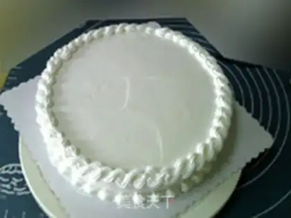 Make Rotating rose cake step 8