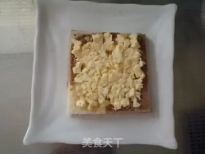 Make Strawberry egg sandwiches step 9