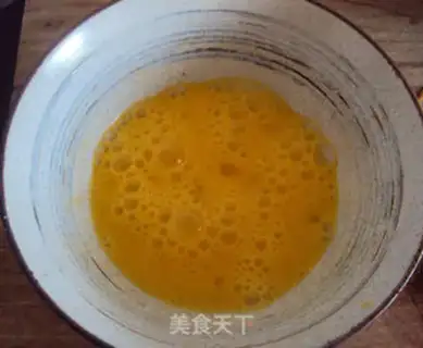 Make Fried eggs step 1