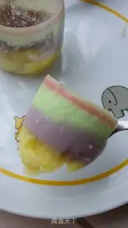 Make Rainbow pudding step 5
