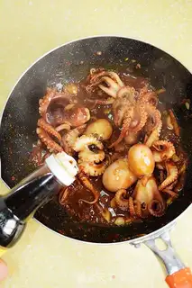 Make Soy sauce and fish step 4