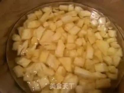 Make Pineapple rice step 4