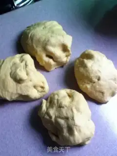 Make Gold-flavored rice rolls step 6