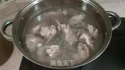 Make Chicken gravy soup step 2