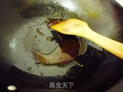 Make Red burning pig hoof step 2