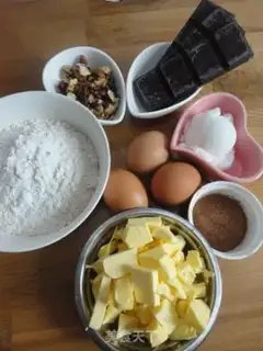 Make Chocolate brownie step 0