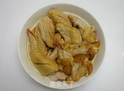 Make Coke chicken wings step 1