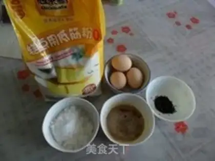 Make Black sesame egg rolls step 0
