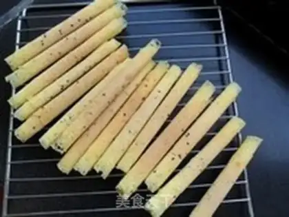 Make Black sesame egg rolls step 8