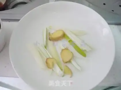 Make Spicy onions step 2
