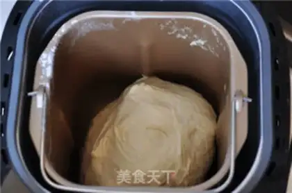 Make Hokkaido milk toast step 4