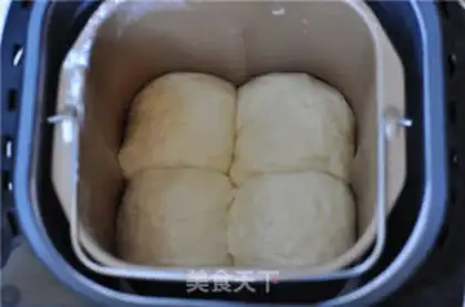 Make Hokkaido milk toast step 11