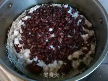 Make Red bean date rice cake step 5