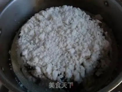 Make Red bean date rice cake step 6