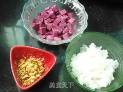 Make Silver-eared walnuts step 1