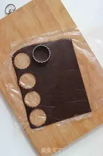 Make Two-coloured pancakes step 7