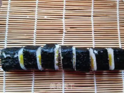 Make Meat pine sushi step 6