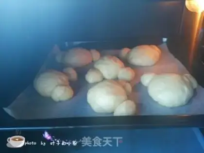 Make Bear bread step 9